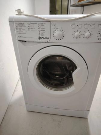 Стиральная машина Indesit