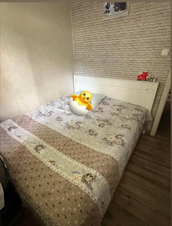 Продам двуспальную кровать