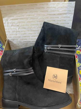 Новые женские зимние сапоги от MarioMoro