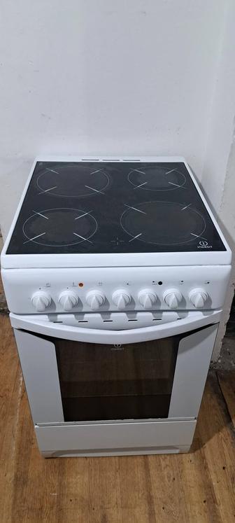 Плита электрическая. Indesit