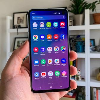 Samsung S10 в полном комплекте