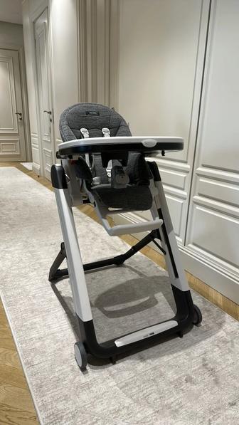 Стульчик для кормления Peg-perego Siesta