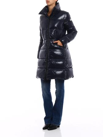 Продам пуховик Moncler оригинал