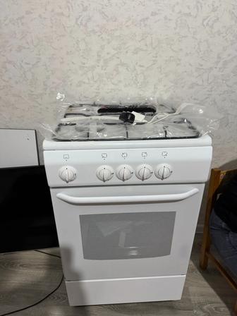 Продам газовую плиту