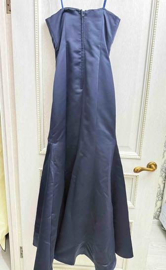 Платье вечернее