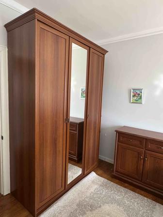 Продам спальный гарнитур