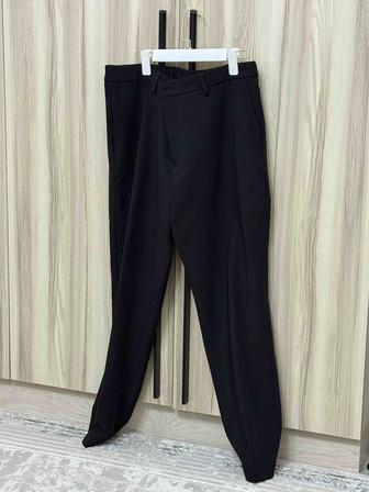 Продаю мужские штаны Zara