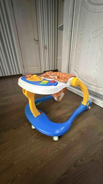 Продаётся ходунок 2 в 1.