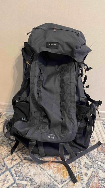 Треккинговый рюкзак