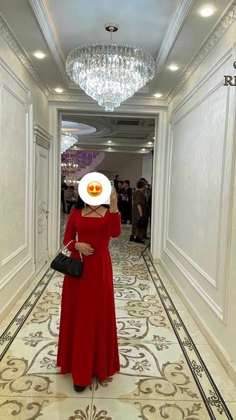 Платье