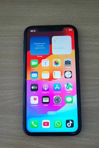 Продам iPhone XR 64gb