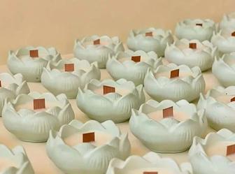 Продам детям Садик на раскраску с набором с кисточкой и без краски можно