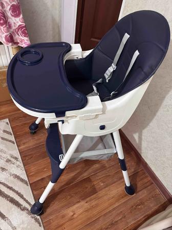 Детский стульчик для кормление