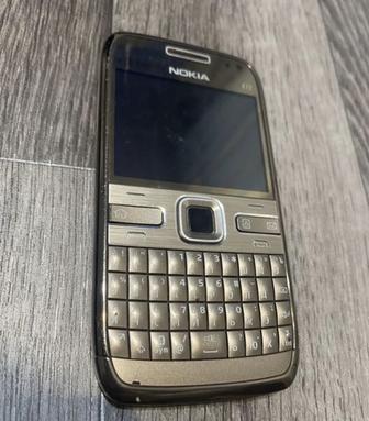 Nokia e72 gold