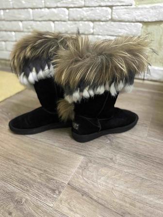 Продам натуральные угги