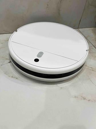 Робот-пылесос Xiaomi Mi Robot Vacuum-Mop 2 Lite MJSTL BHR5217EN белый