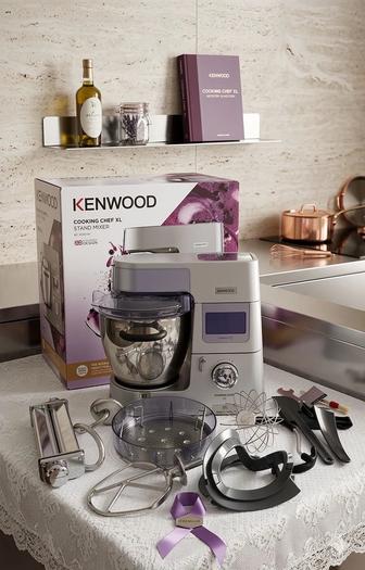 Продам кухонную машинку Kenwood