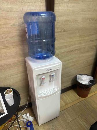 Продаю кулер для воды