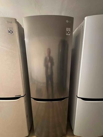 Продам холодильник LG