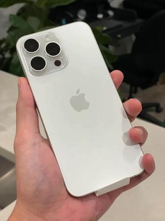 iPhone 15pro белый 256