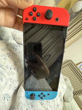 Продам Nintendo switch oled