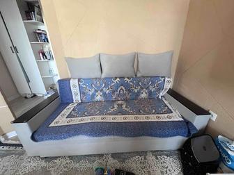 Диван
