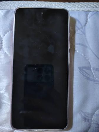 Продам смартфон Моторола g35 5G 8ГБ/256ГБ красный