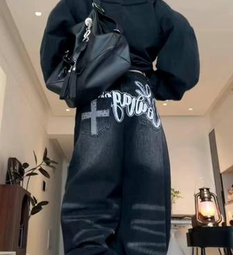 Джинсы багги