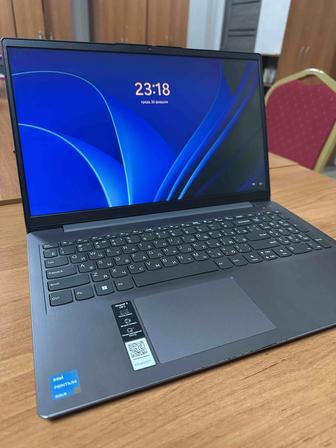 Ноутбук Lenovo IdeaPad 3