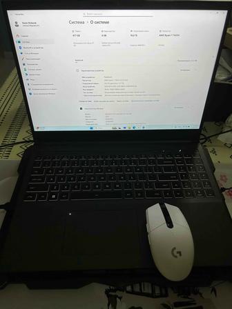 Продаю ноутбук как новый!