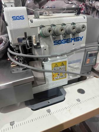 Оверлок машина