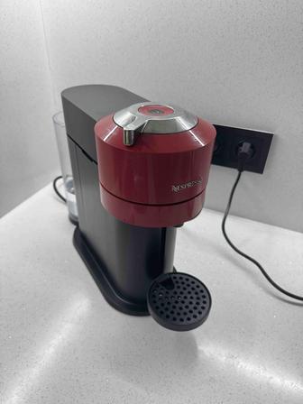 Кофеварка Nespresso Vertuo Next