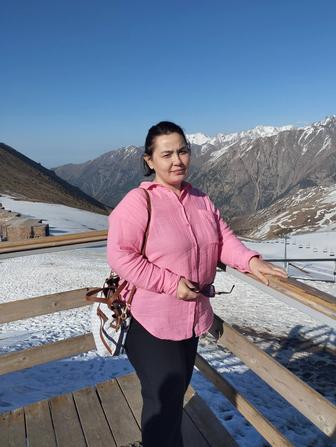 Няня гувернантка или няня на час.