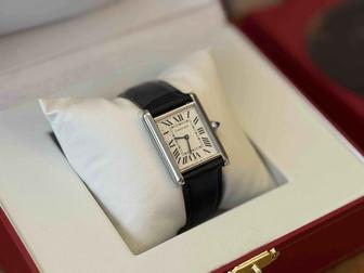 Cartier Tank Must De Часы