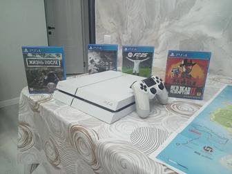 Продам PlayStation 4