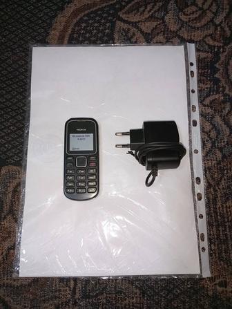 Продам кнопочный телефон.