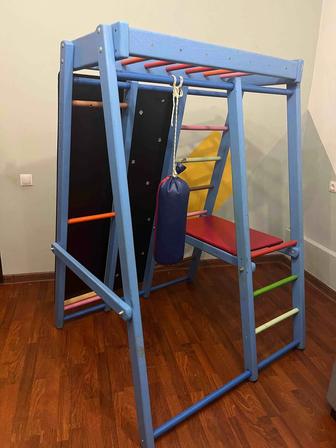 Детский спортивный комплекс