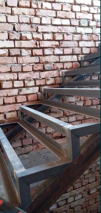 Лестницы каркас.