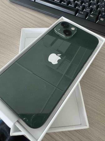 Apple Iphone 13 green