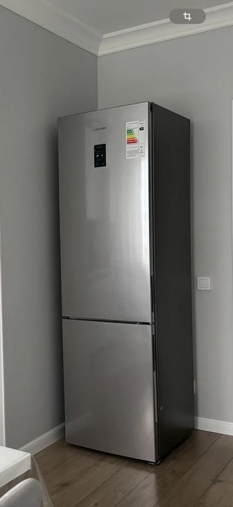 Продам холодильник Samsung