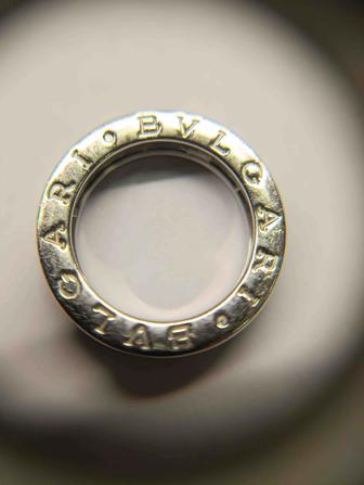 BVLGARI BZero1 кольцо женское, белое золото