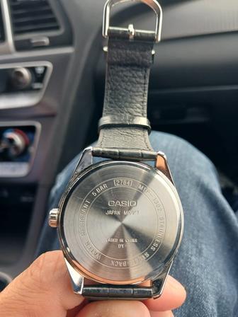 Часы Casio