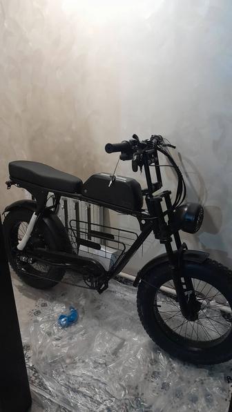 Электровелосипед Vetro фетбайк