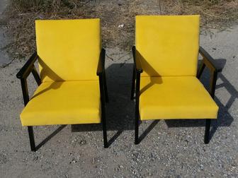 Кресла в стиле Mid-Century Modern