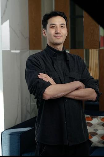 Физика және математика пәндерінің ұстазы