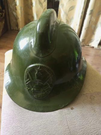 Каска пожарного 30-50 годы.