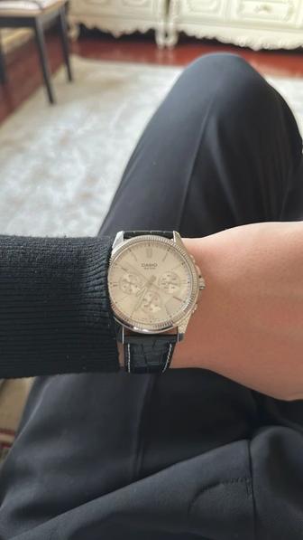 Часы Casio
