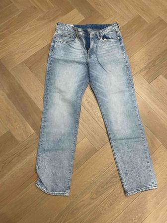 Джинсы H and M