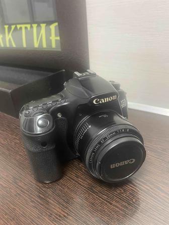 Продам фотоаппарат canon 60d