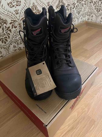 Продам спецобувь